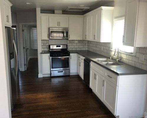 2852 Monroe Ave, San Diego, CA 92116-3120