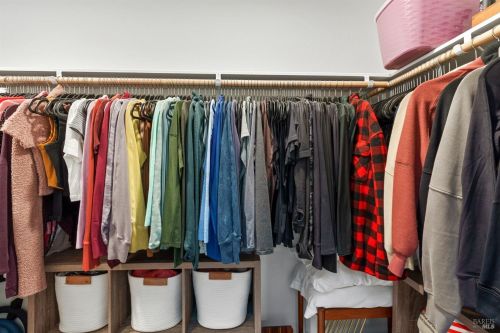 2090 Stonefield Ln, Santa Rosa CA  95403-0951 exterior