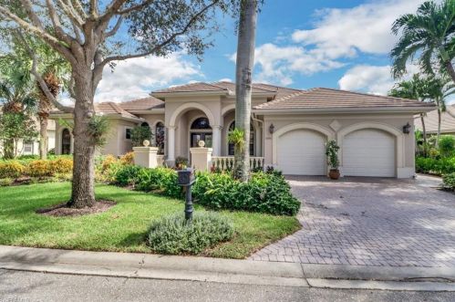 14100 Ventanas Ct, Bonita Springs, FL 34135-8093