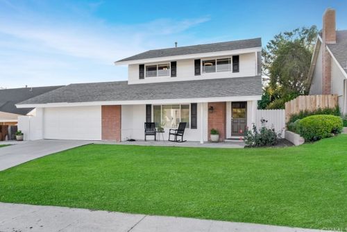 375 Pomelo Ave, Brea, CA 92821-4129