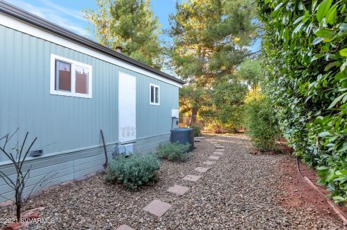 75 Monte Vis Ln, Sedona AZ 86336-5580 exterior