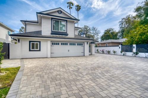 13916 Valleyheart Dr, Van Nuys, CA 91423-2921