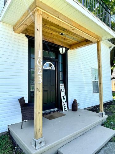 1023 Washington Ave, Washington Court House OH  43160-2057 exterior