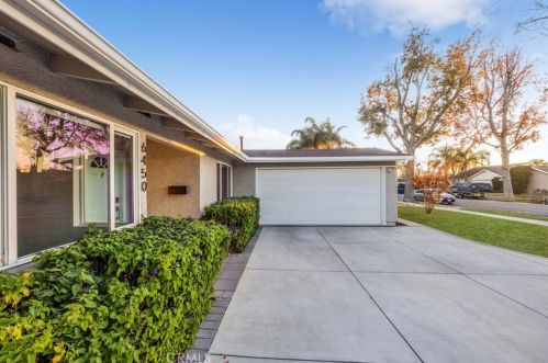 6450 Aldea Ave, Van Nuys CA  91406-5401 exterior