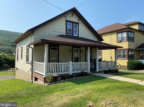 365 Little Gap Rd, Palmerton, PA 18071-5011