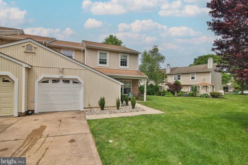 1366 Bluestone Dr, Yardley, PA 19067-5723