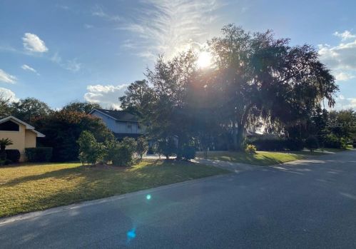 1584 Skyline Dr, Kissimmee, FL 34744-6656