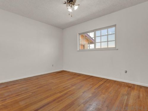 2771 Beatrice St, San Diego CA 92139-2442 exterior