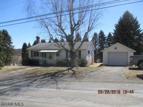 291 Carroll St, Carrolltown, PA 15722-7322