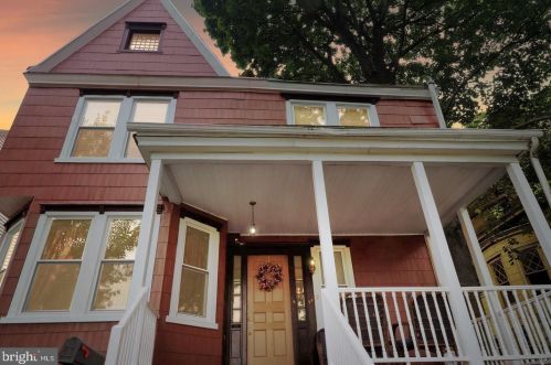 1113 Mahantongo St, Primrose, PA 17901-3027