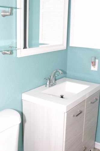 1860 Overland St, Colton CA  92324-6304 exterior