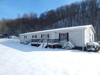 162 Henry Rd, Goodlettsville, TN 37072-8201