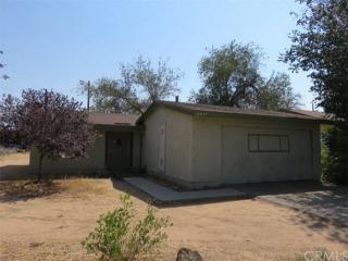 16255 Pine St, Hesperia, CA 92345-3112