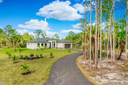 659 Everglades Blvd, Naples, FL 34117-4531