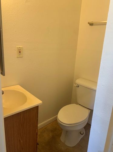 2715 Clay Ave, San Diego CA 92113-1324 exterior