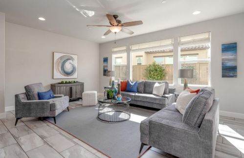 2994 Beatty Dr, Folsom CA  95762-7000 exterior