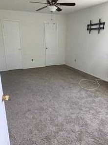 25 Village Park Dr, Fishkill NY 12524-3613 exterior