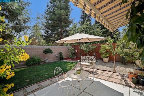 225 Silver Bell Way, Oakley CA  94561-2363 exterior