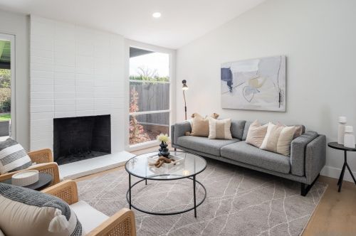 6623 Ballinger Ave, San Diego CA  92119-1822 exterior