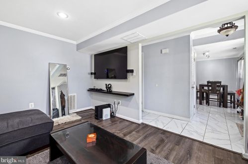 14277 Sonnette Ct, Woodbridge VA  22193-3423 exterior