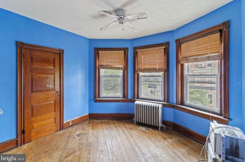 427 Columbia Ave, Lansdale PA 19446-3505 exterior