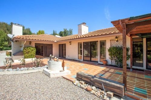 28108 Glenmeade Way, Escondido CA 92026-6635 exterior