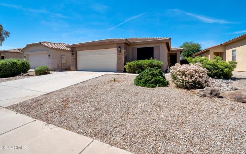 43668 Elm Dr, Maricopa AZ  85138-2346 exterior