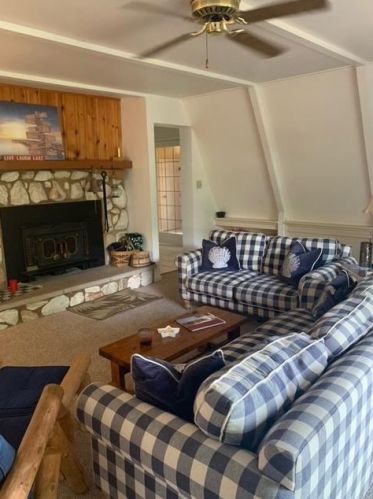 66 Flensburg Dr, Saint Martin, OH 45118-9234