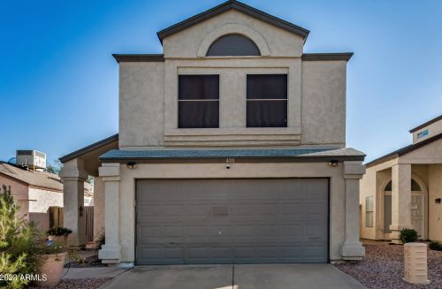 4011 Camino Vivaz, Glendale AZ  85310-5516 exterior