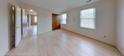 13 Maynard Dr, Erial NJ  08081-2305 exterior