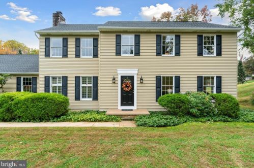 146 Poplar Rd, Newtown Square, PA 19073-3920
