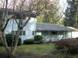 40893 Deerhorn Rd, Springfield OR  97478-9592 exterior