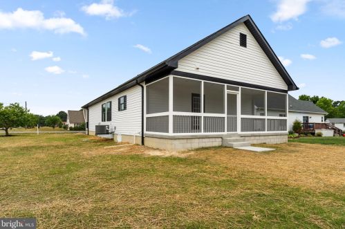 95 Cople Dr, Montross VA  22520-4155 exterior