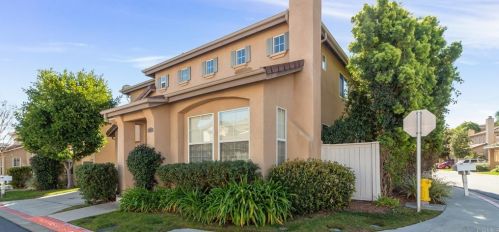 2023 Bravado St, Vista, CA 92081-7028