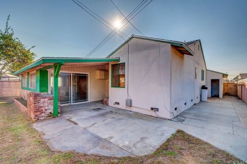 12728 Elmcroft Ave, Norwalk CA 90650-3712 exterior