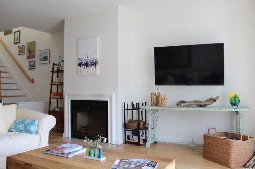 21 Stirling Cv, Greenport NY  11944-1460 exterior