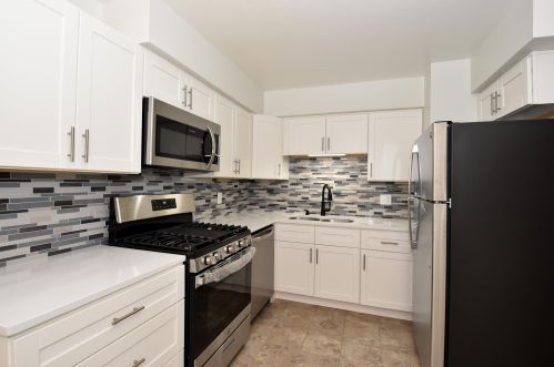 5526 44 Ave, Kenosha WI 53144-2550 exterior