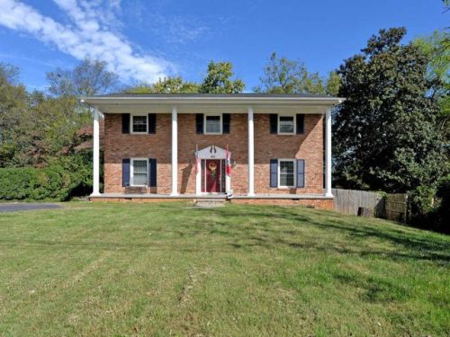 412 Willard St, Maryville, TN 37803-3134