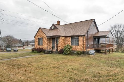 1111 Pillow Ave, Harwick, PA 15049-8917