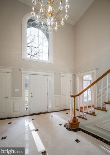 281 Golden Woods Ct, Great Falls VA  22066-4152 exterior