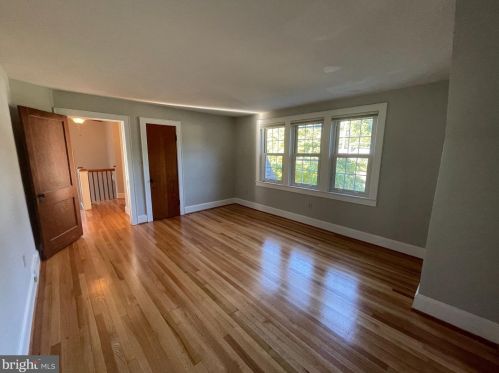 504 Church St, Charles Town WV  25414-1314 exterior