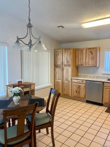 5780 Bernstein Dr, Bullhead City AZ  86426-8832 exterior