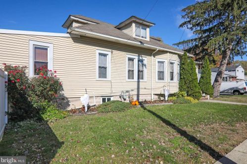 1001 Read Ave, Runnemede, NJ 08078-1031