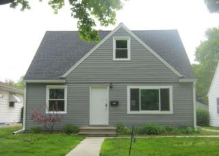 3264 55, Milwaukee WI  53216-3116 exterior