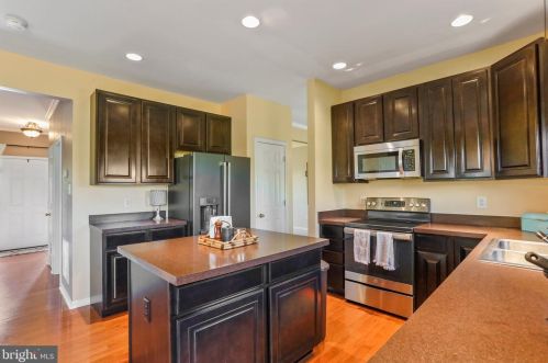 10099 Lindale Ave, Upton PA  17225-8373 exterior