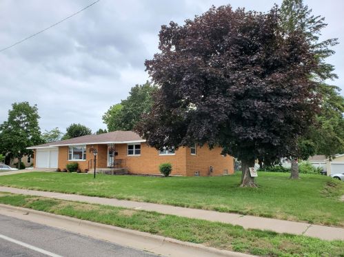 707 Monitor St, La Crosse, WI 54603-3138