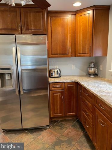 3212 Hilltop Rd, Newtown Square PA  19073-4207 exterior