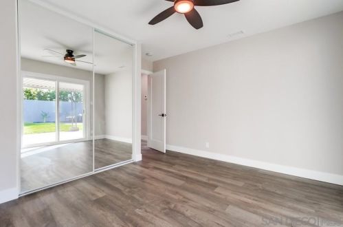 250 Delphinium St, Encinitas CA  92024-3303 exterior