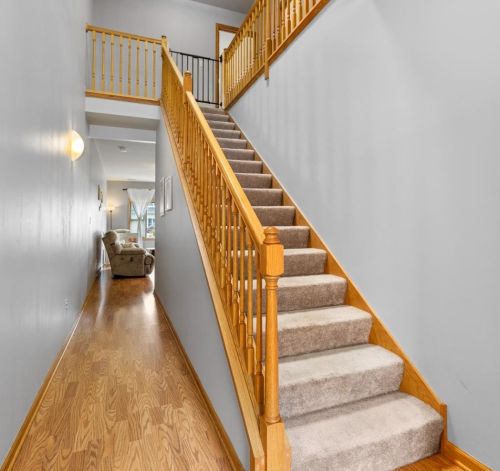 3954 Juniper Trl, Hammond, IN 46322-2083