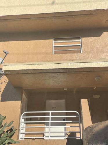 5951 28th Ave, Hialeah, FL 33016-1982